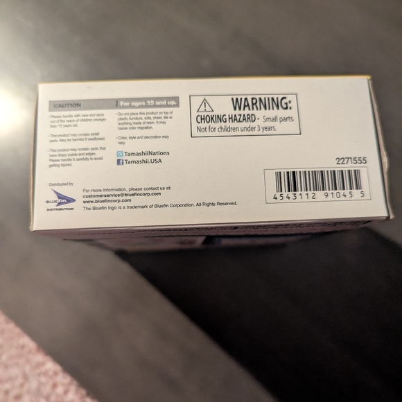 BanDai Supermario S.H. Figuarts Fire Mario - Picture 3 of 4